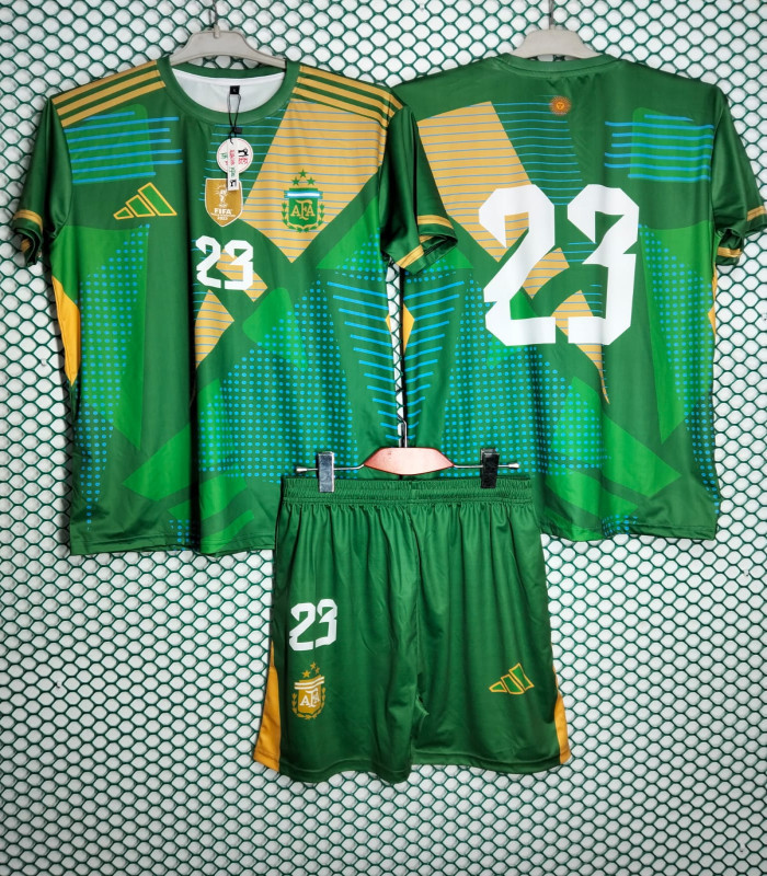 NWE. football jersey