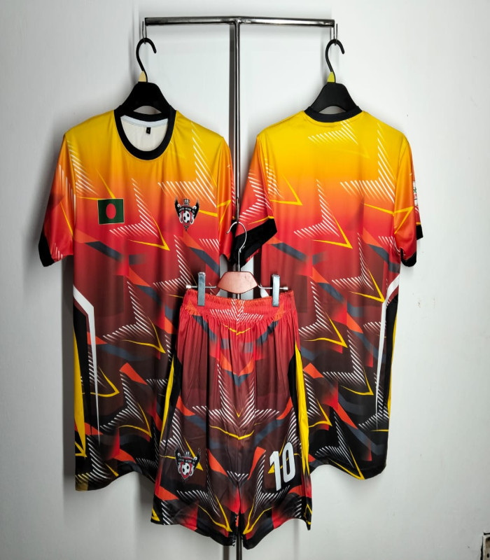 Nwe .Bd.Football Spots jersey